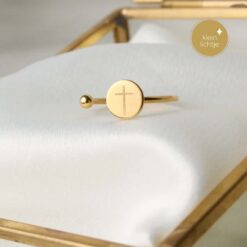 Ring met kruis